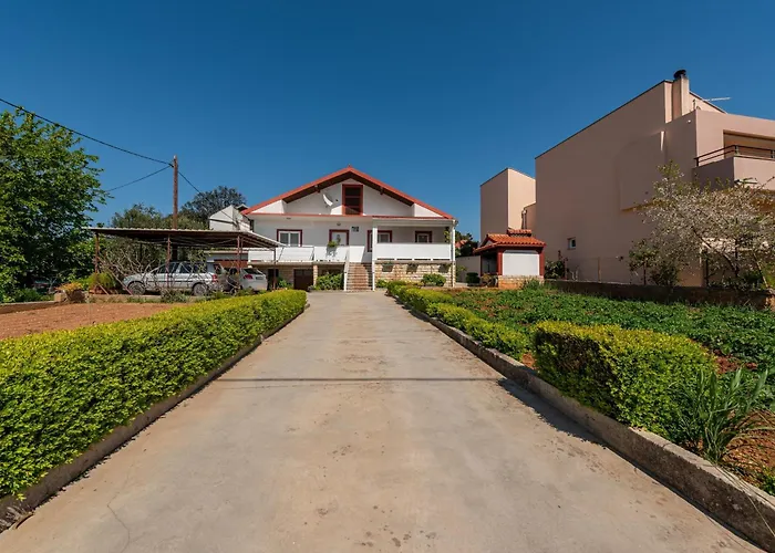 With Parking Space Bibinje, Zadar - 24491 شقة بيبينيا