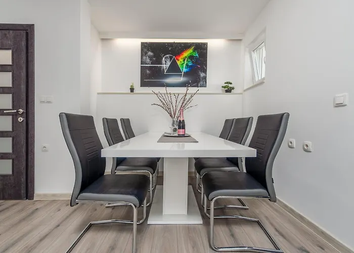 With Parking Space Bibinje, Zadar - 24491 *